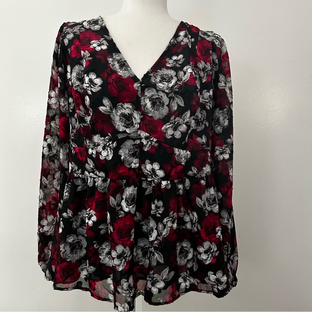 Peplum Chiffon Clip Floral Sleeve Top